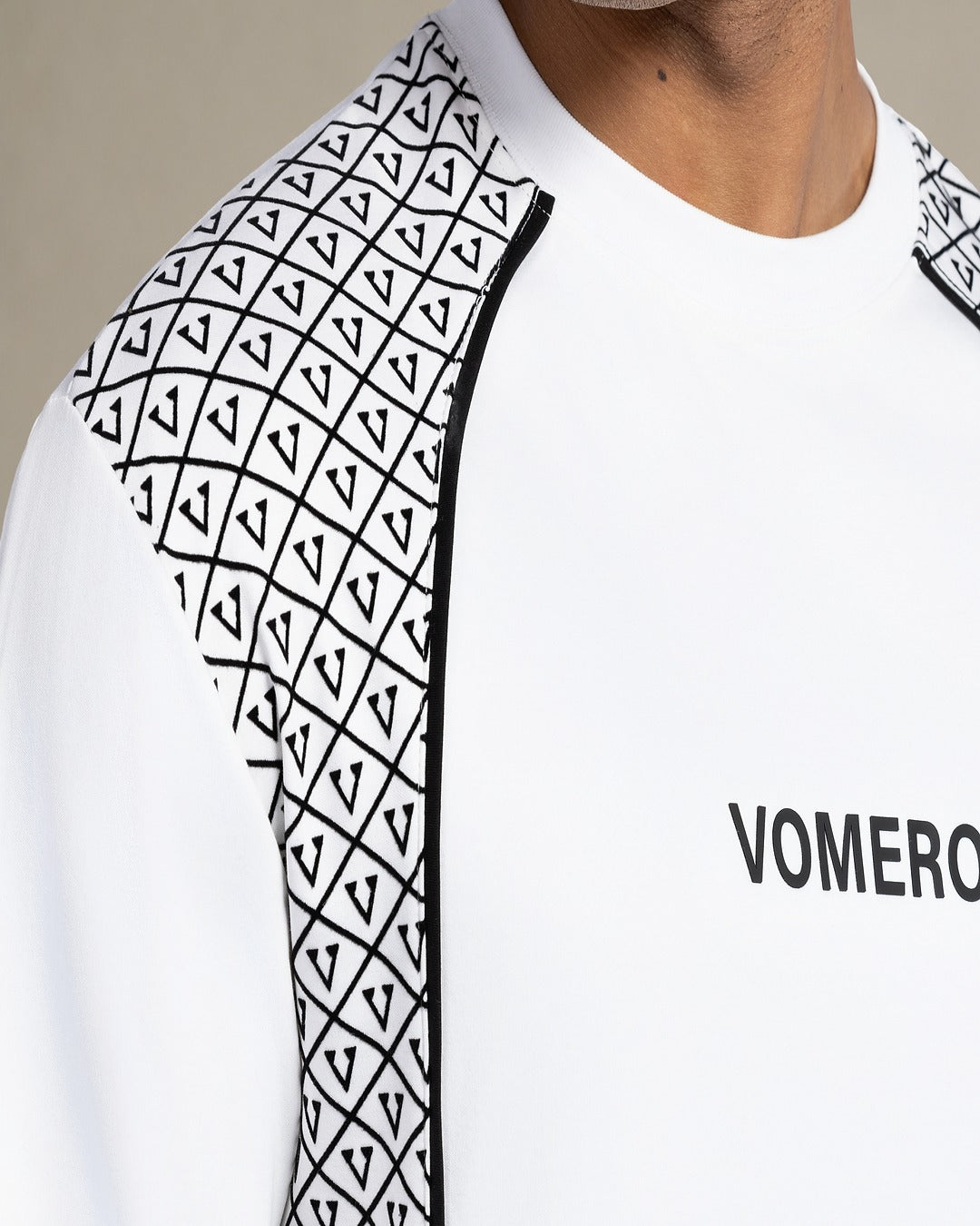 VOMERO 23